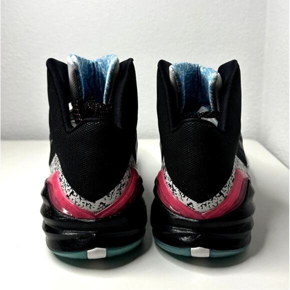 Nike Hyperdunk PE KYRIE IRVING NEW Notebook SZ 9.5 RARE - Picture 5 of 11